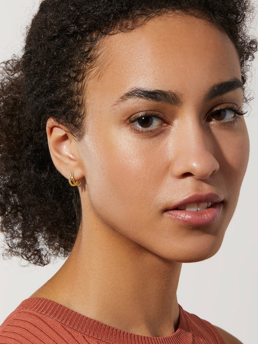 Small Hoop Earrings - Jesse by MAVERA