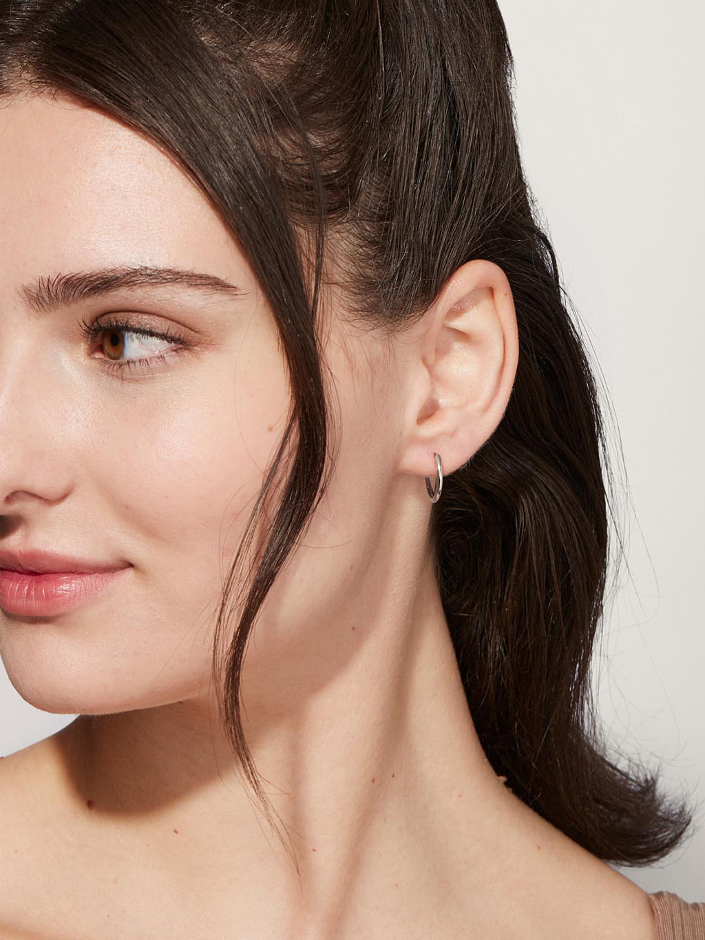 Small Slim Endless Hoops - Lo Small Silver by MAVERA