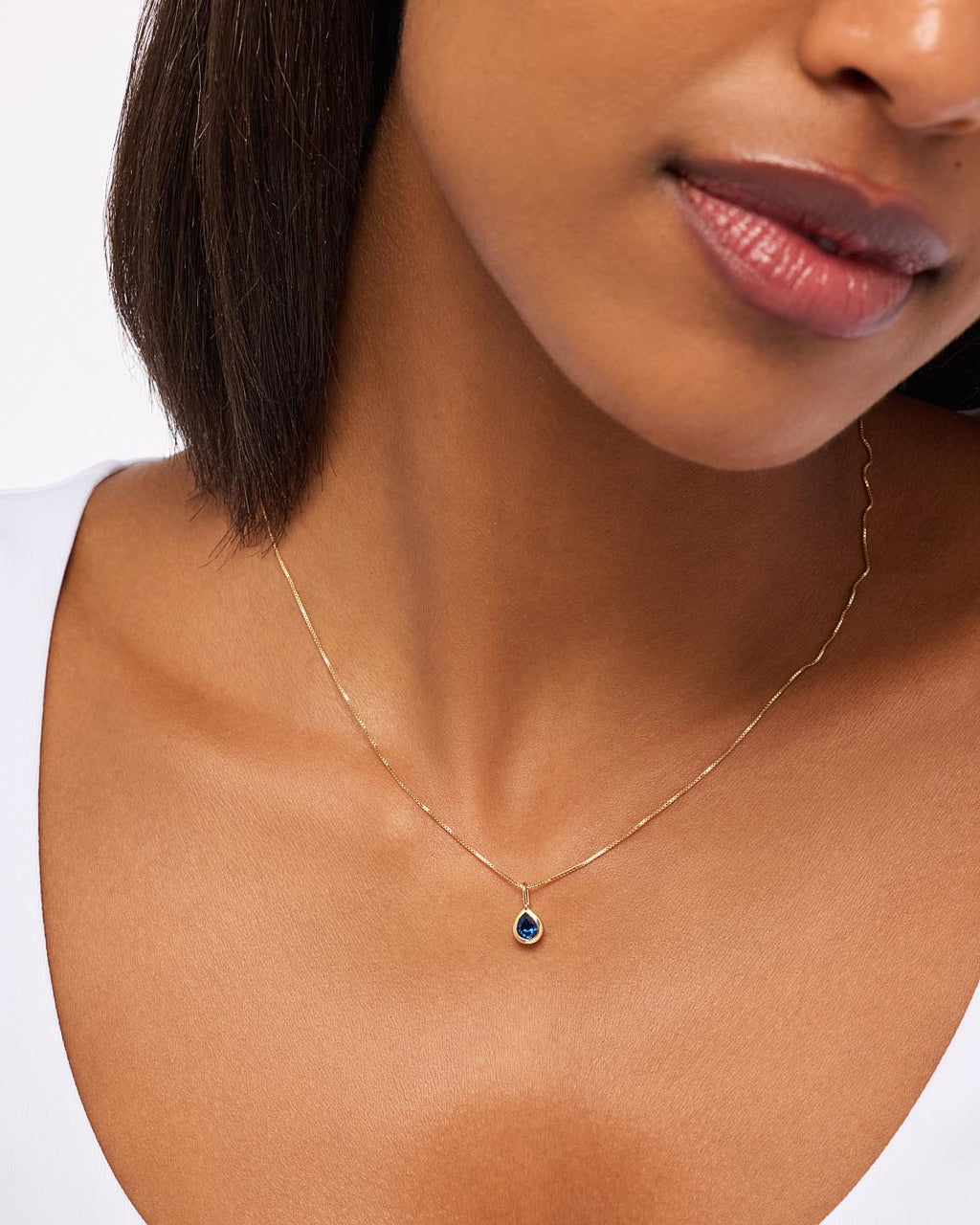 18K gold-plated - Light Blue Sapphire Teardrop Necklace by MAVERA