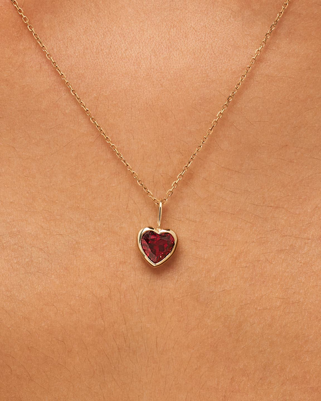 18K gold-plated - Heirloom Heart Charm by MAVERA