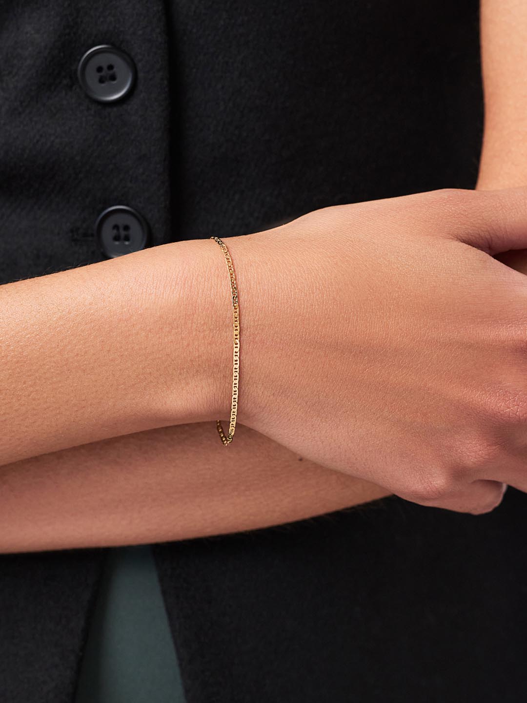 18K gold-plated - Flat Mariner Chain Bracelet by MAVERA