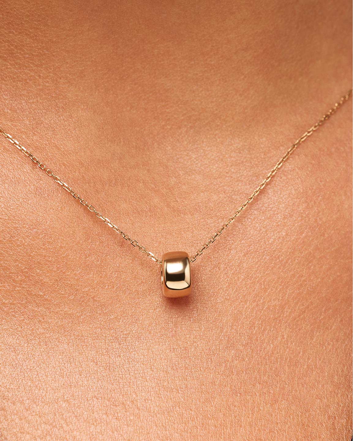 18K gold-plated - Luna Charm Necklace by MAVERA
