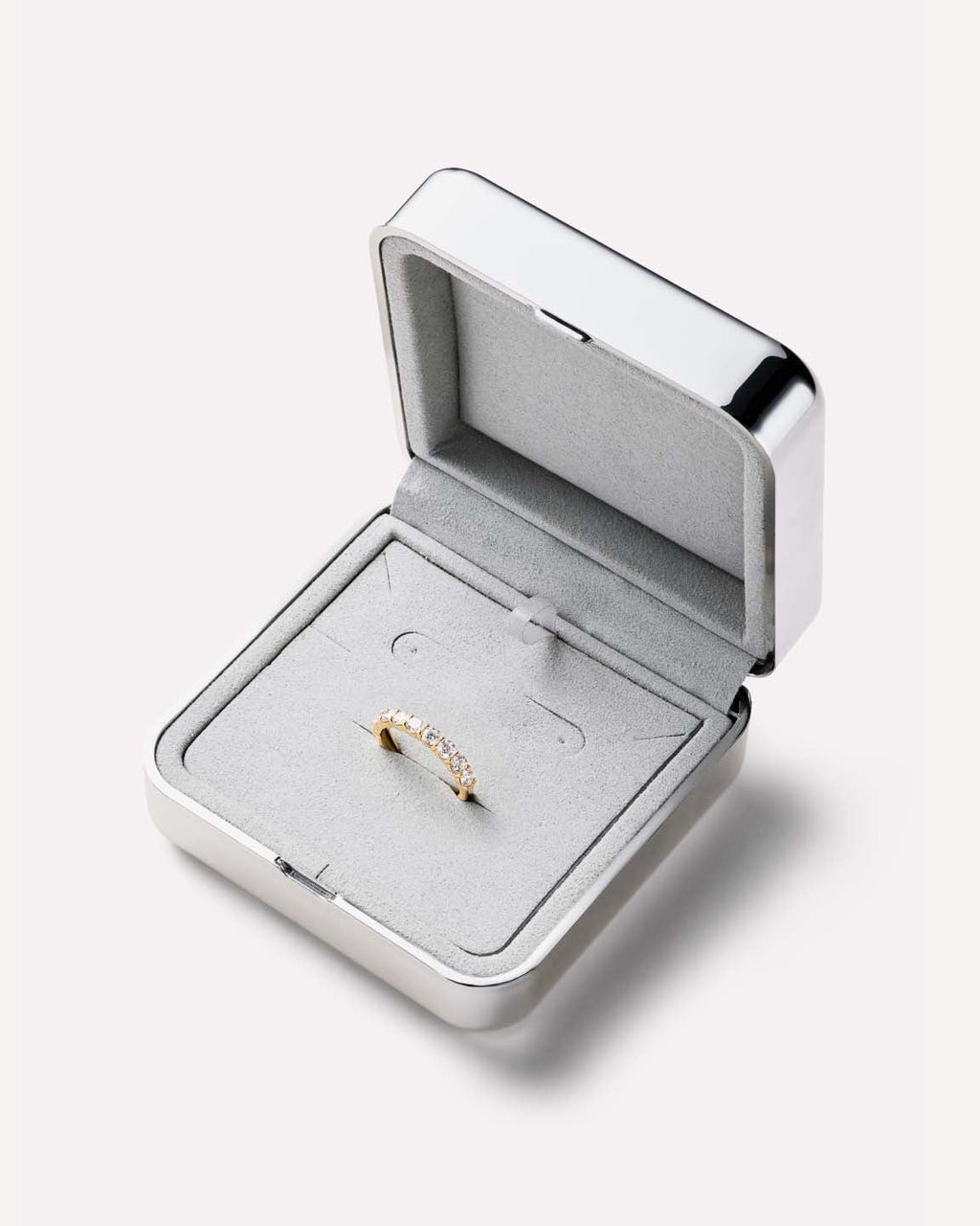 18K gold-plated - Eternity Diamond Ring (1 ctw) by MAVERA