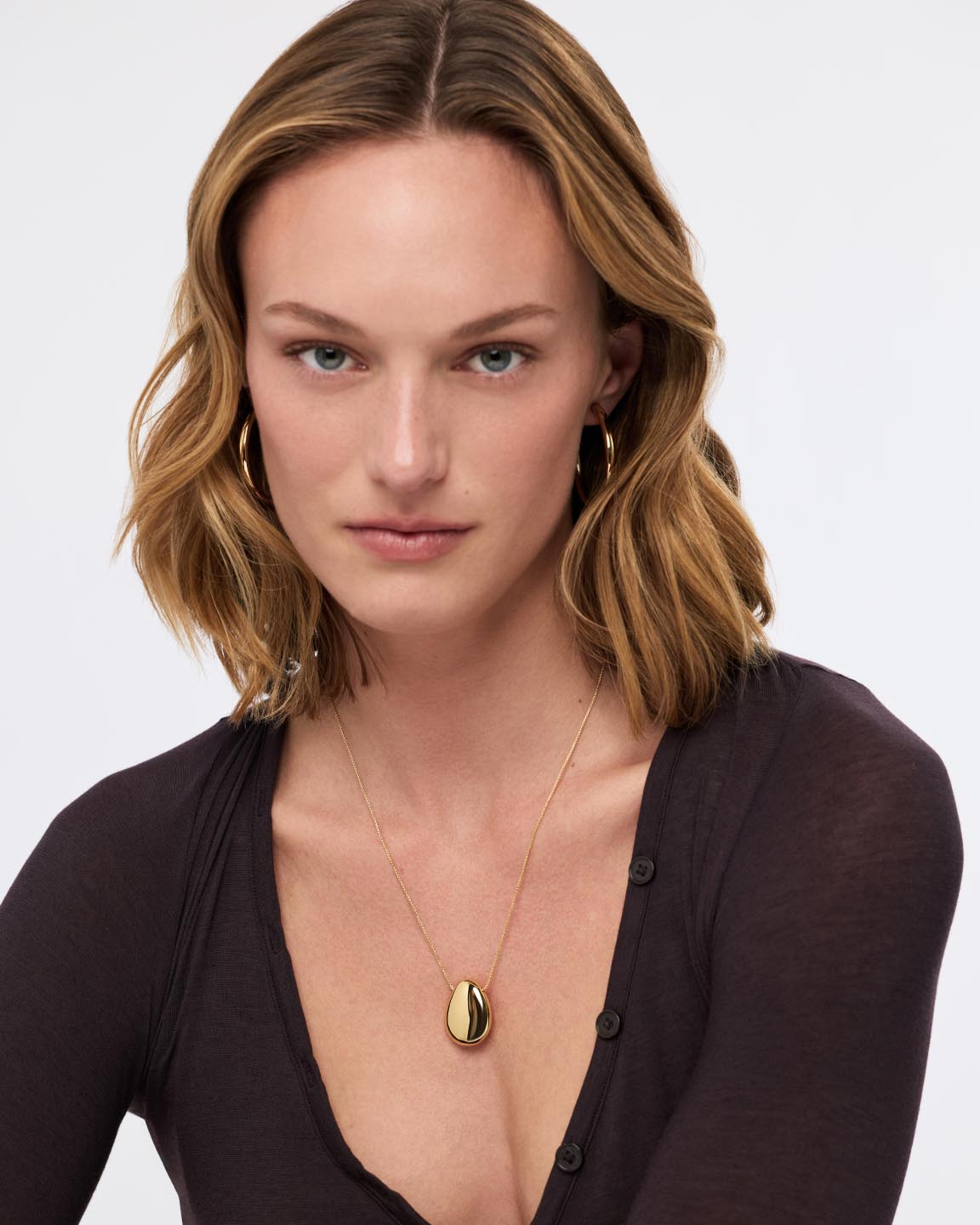 Gold Pendant - Pebble Large by MAVERA