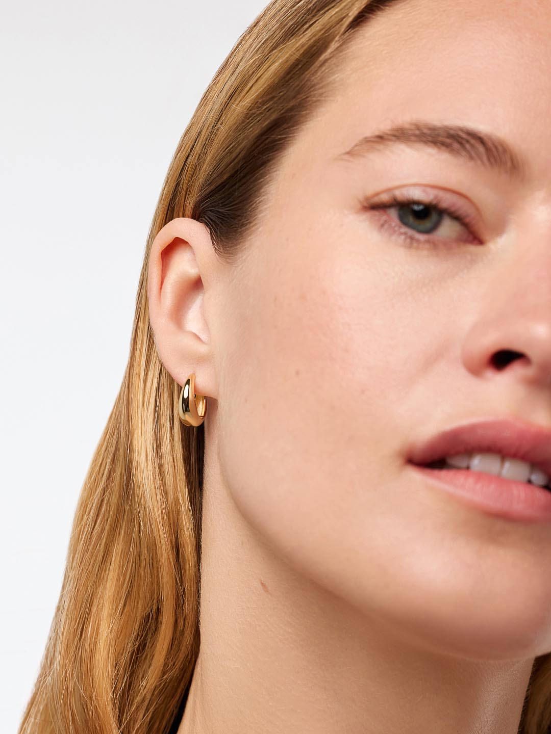 Small Gold Hoop Earrings - Nate Medium by MAVERA