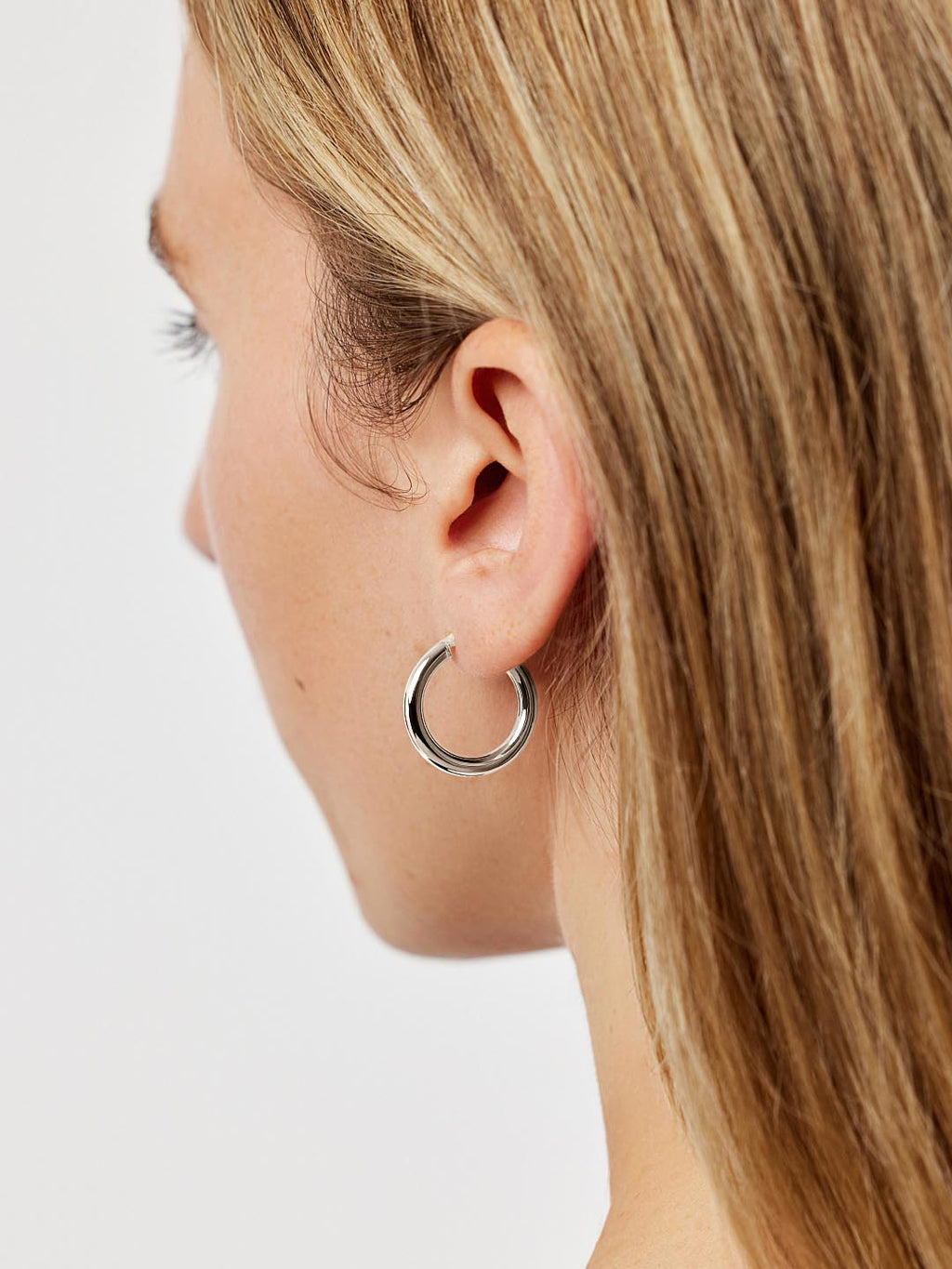 White Gold Hoop Earrings - White Gold Classic Hoops Medium by MAVERA
