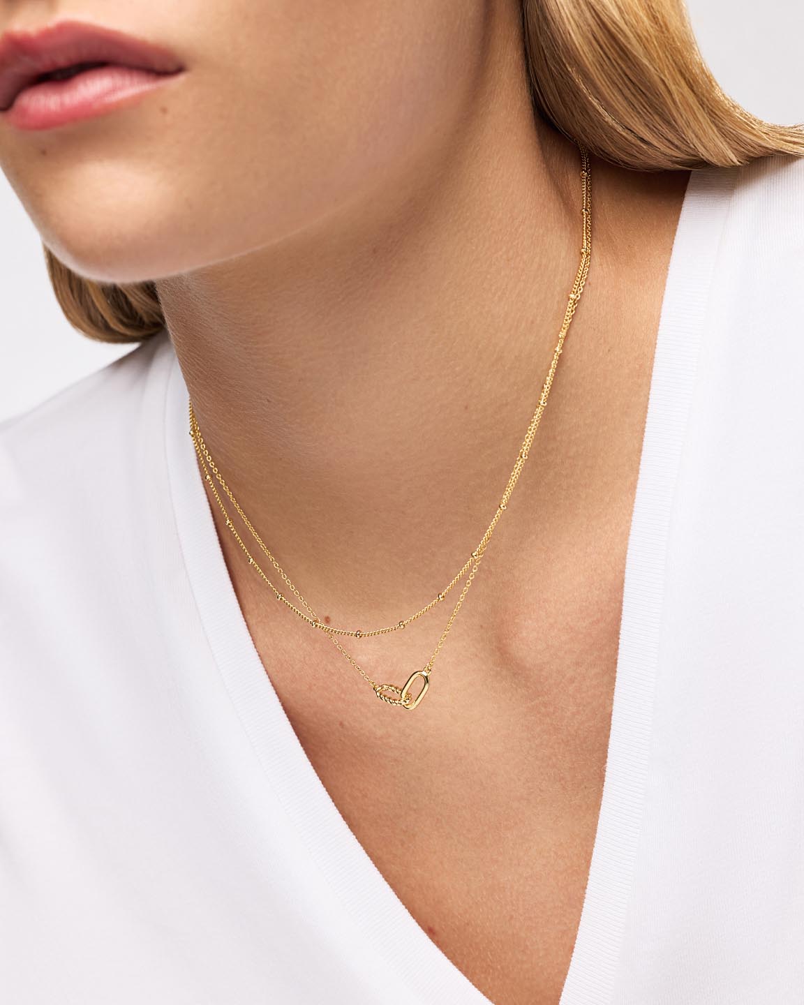 Gold Pendant Necklace - Juniper by MAVERA