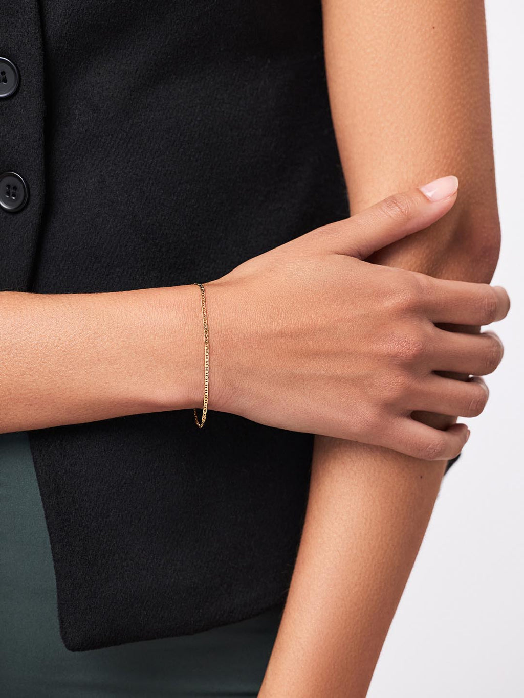 18K gold-plated - Flat Mariner Chain Bracelet by MAVERA