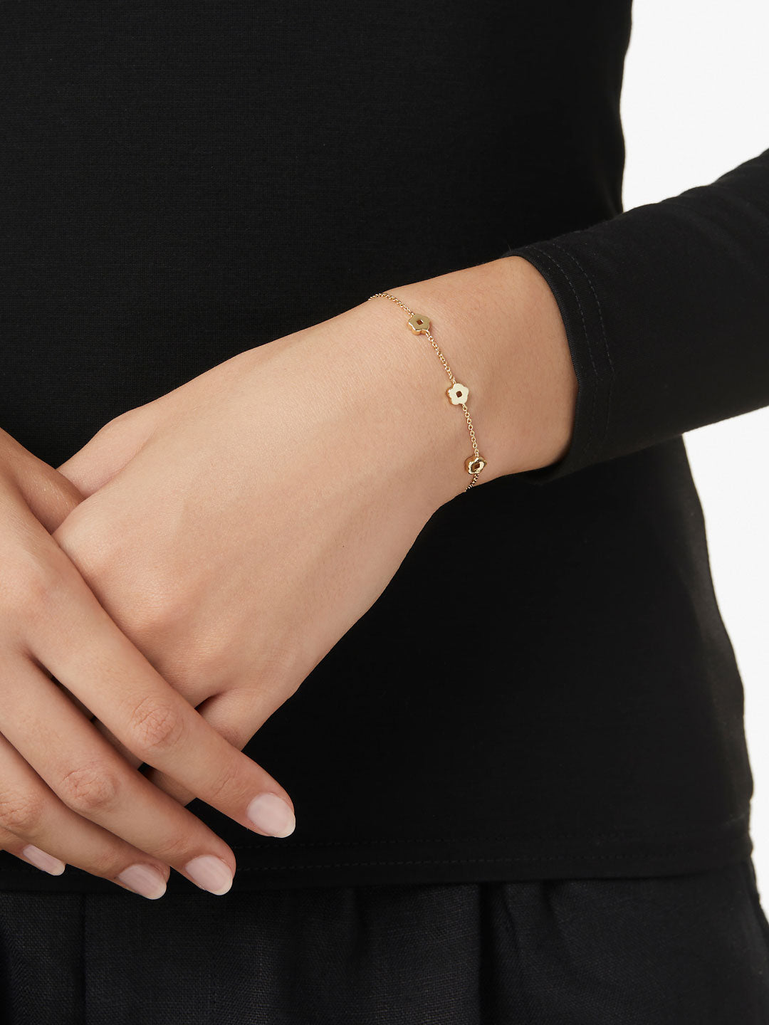 Flower bracelet - Rowena Bracelet by MAVERA
