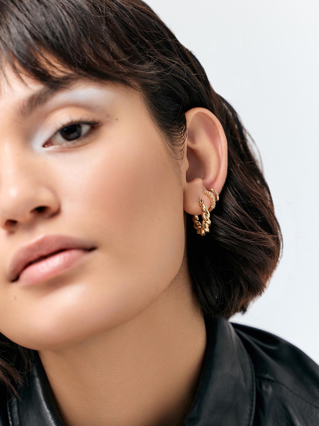 Twisted Hoop Earrings - Paris by MAVERA