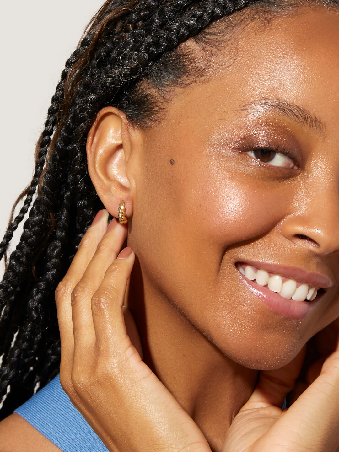 Twisted Hoop Earrings - Paris Mini by MAVERA