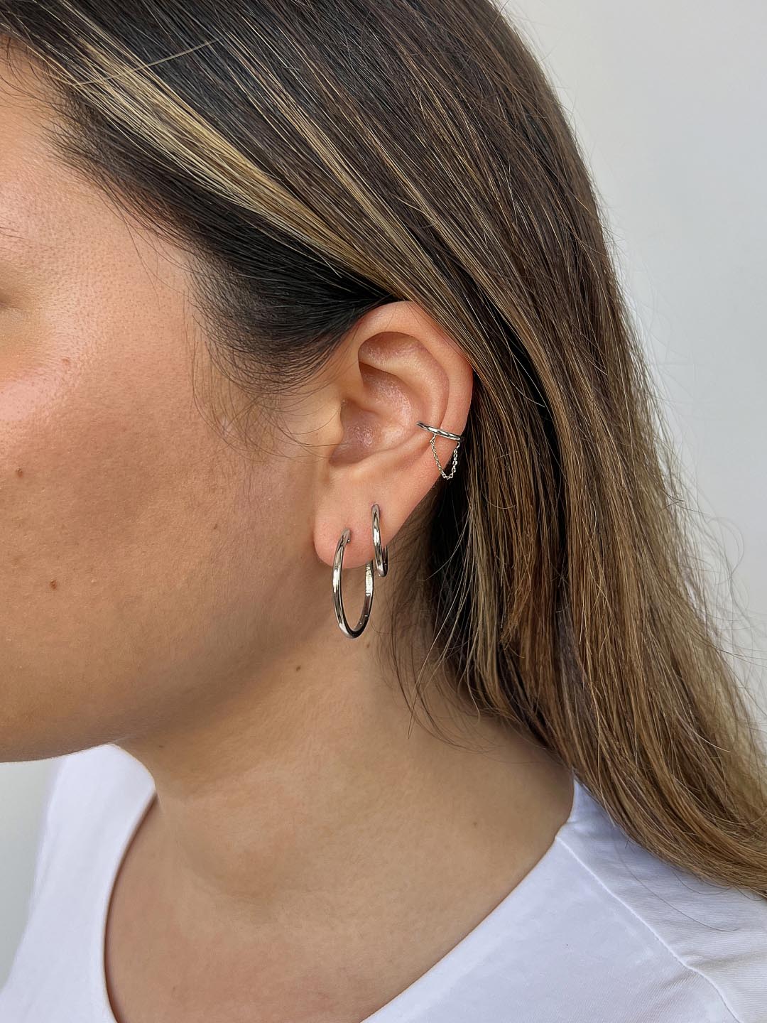 Small Slim Endless Hoops - Lo Small Silver by MAVERA