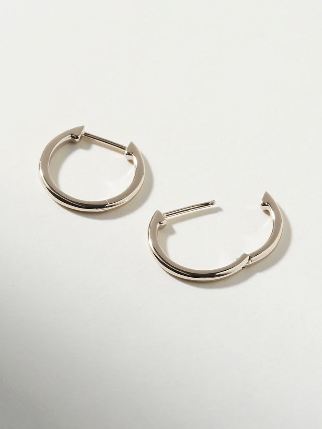 Small Slim Endless Hoops - Lo Small Silver by MAVERA