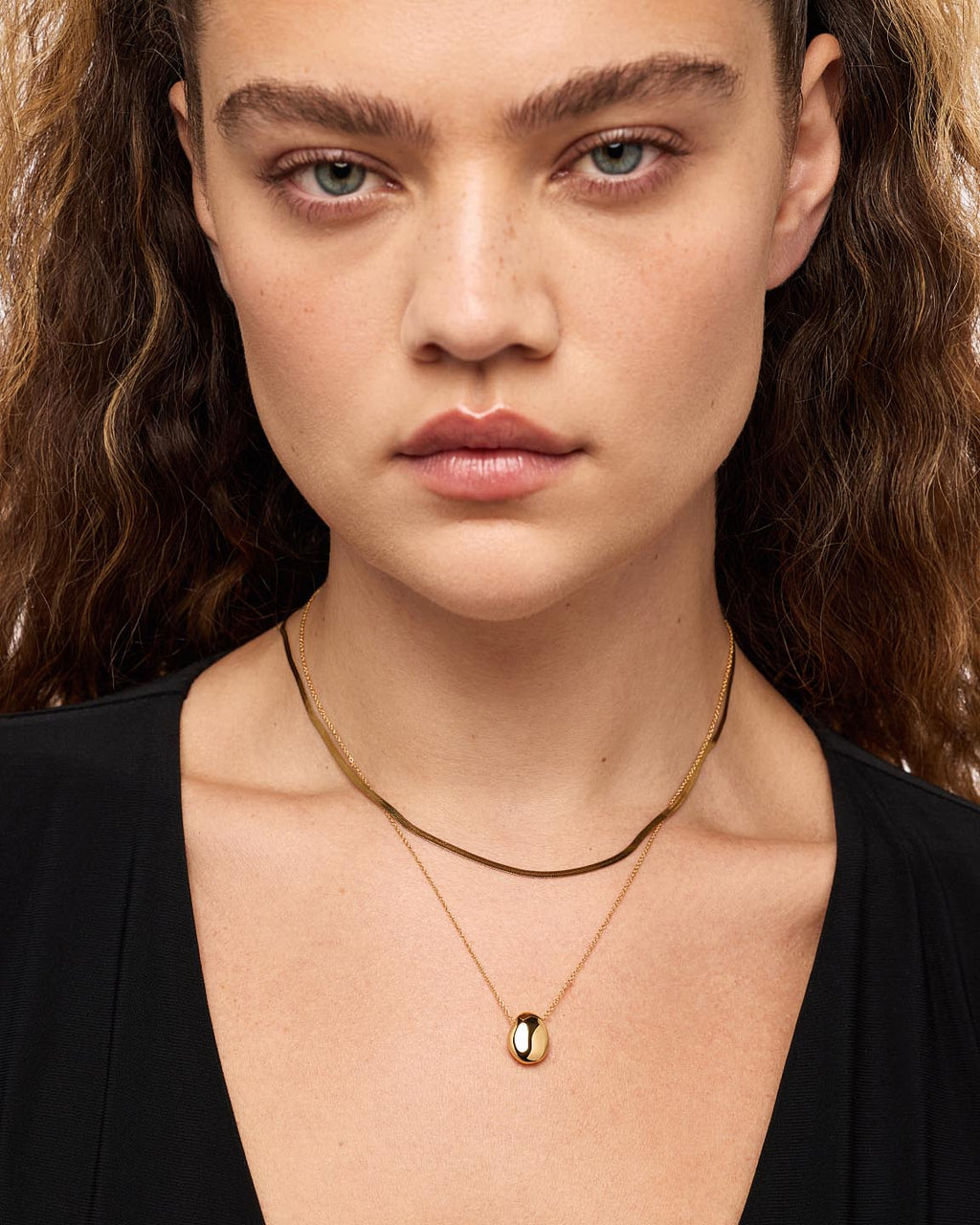 Gold Pendant Necklace - Pebble Mini by MAVERA