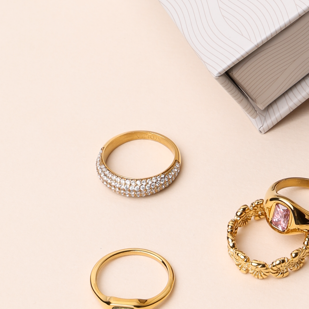 "Day & Night" Ring Set