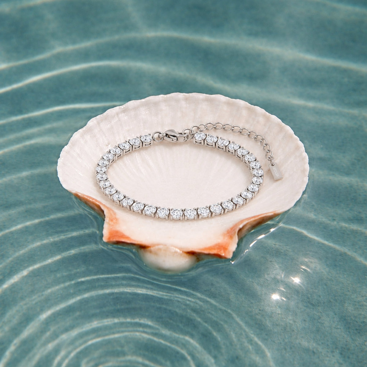 Bold Tennis Bracelet Waterproof