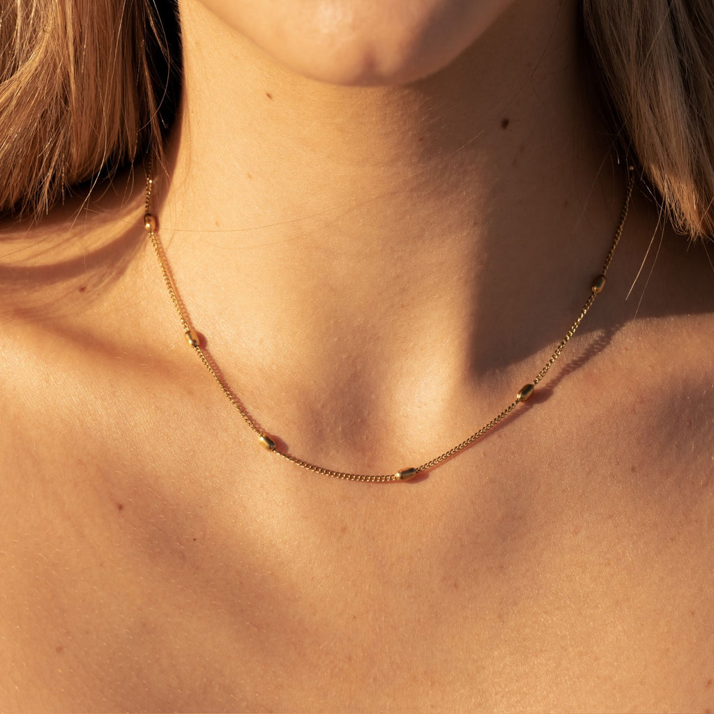 Brisa Choker Close Up