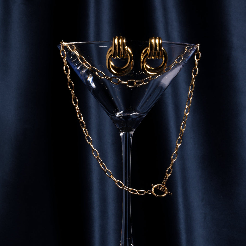 Gold Toggle Necklace