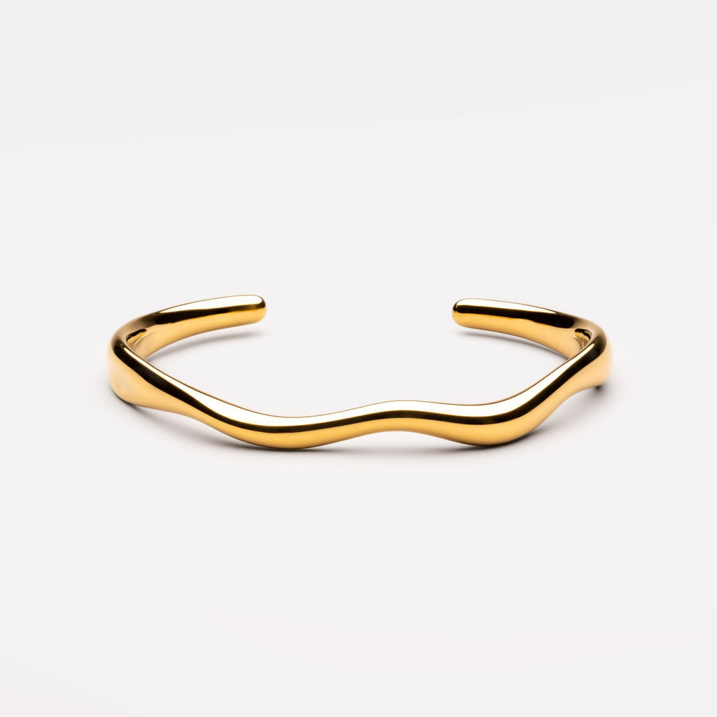 Gold bangle
