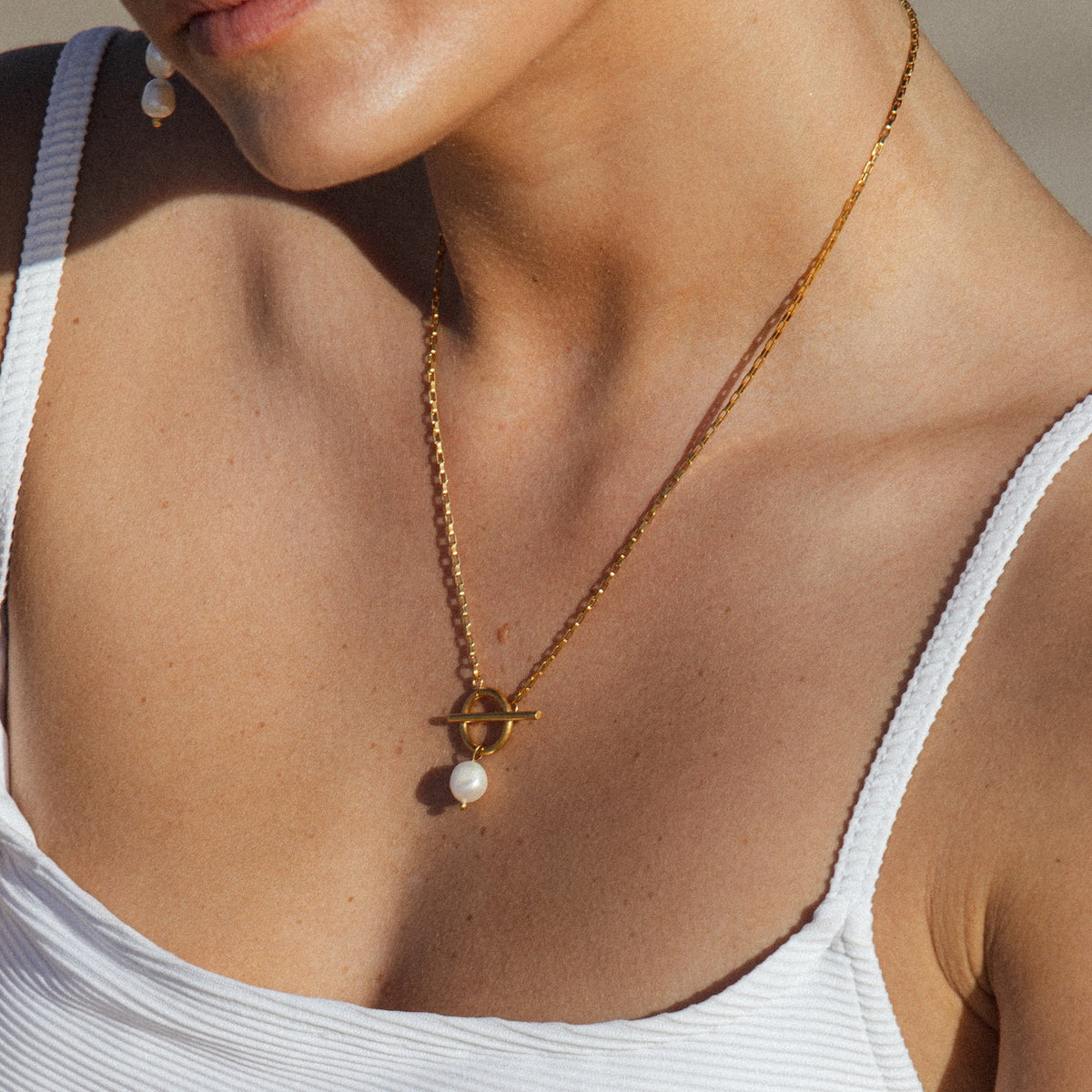 Pearl Toggle Necklace