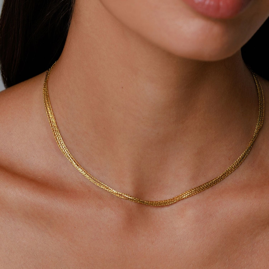 Riviera Necklace On Close Up