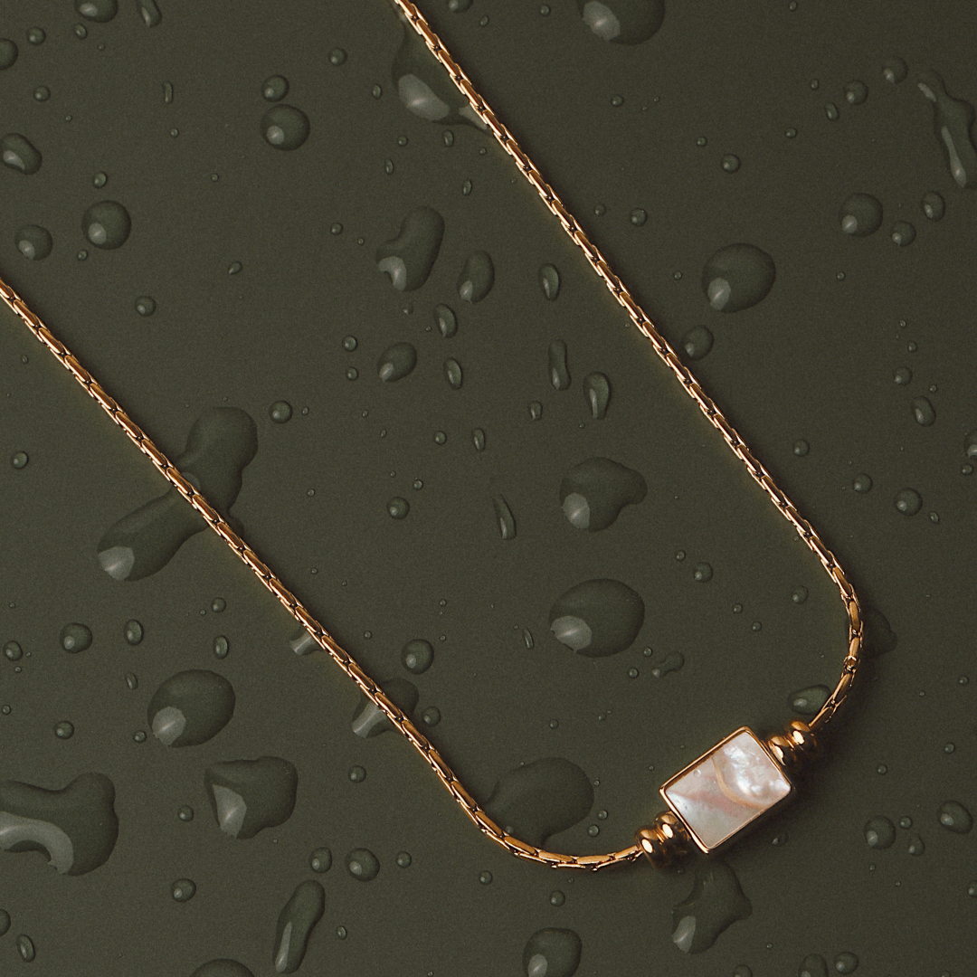 Snake Chain Pendant