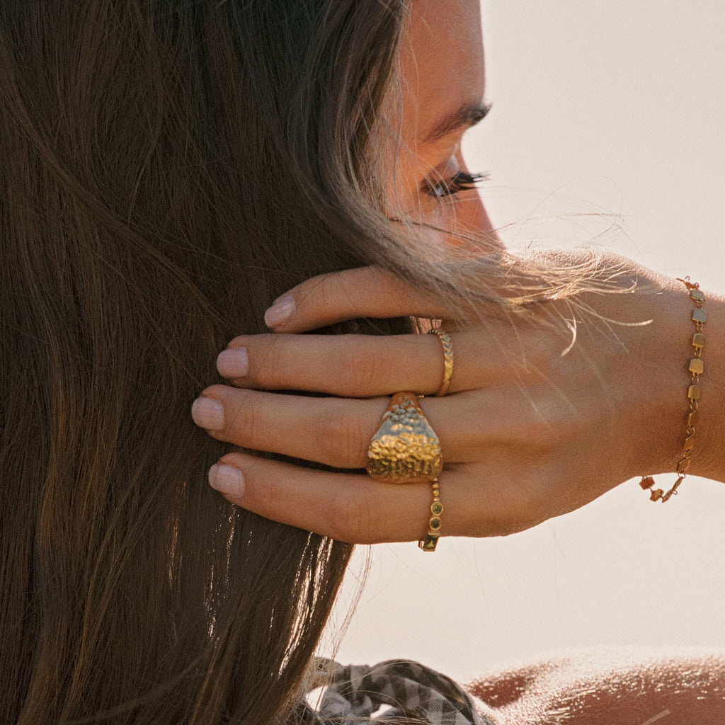 Statement Ring